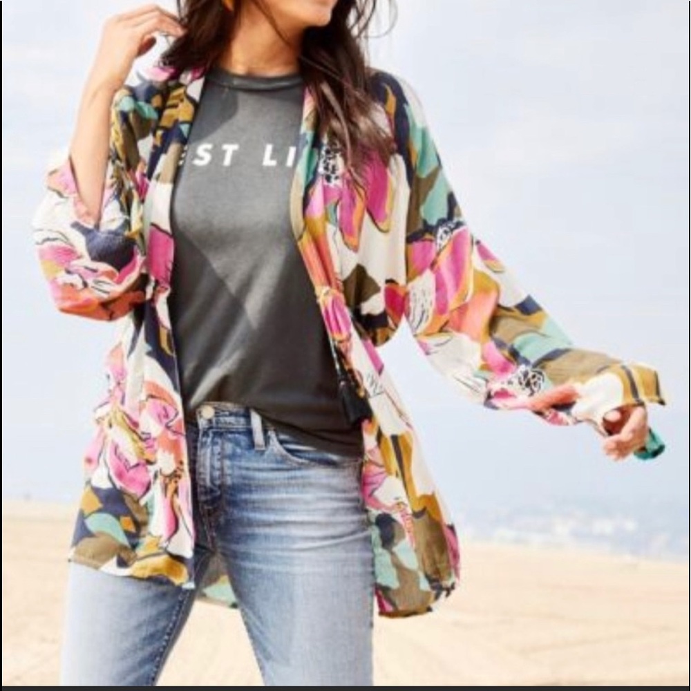 Billabong Kimono size small/medium
